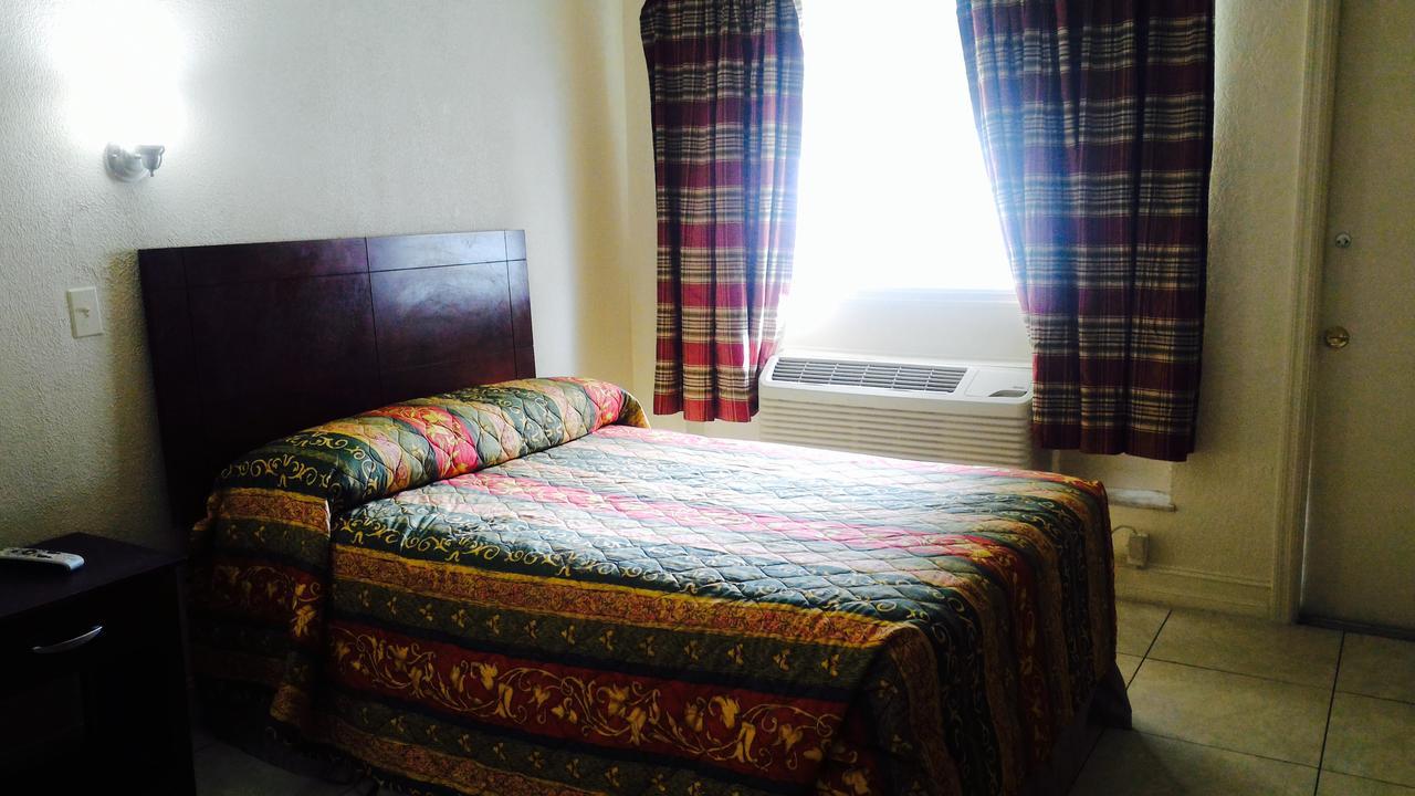 Sunset Inn- Fort Pierce, Fl Екстер'єр фото