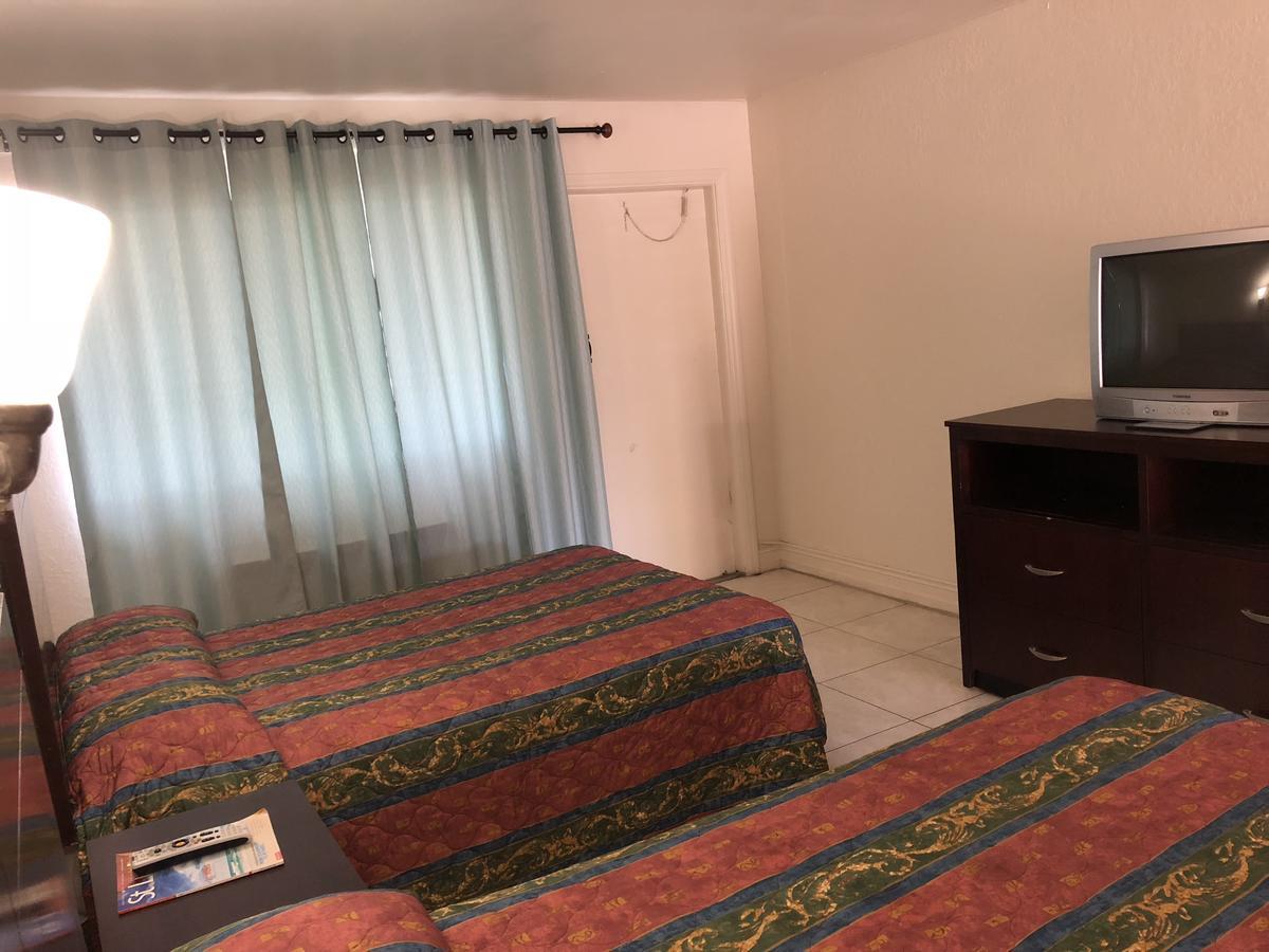 Sunset Inn- Fort Pierce, Fl Екстер'єр фото
